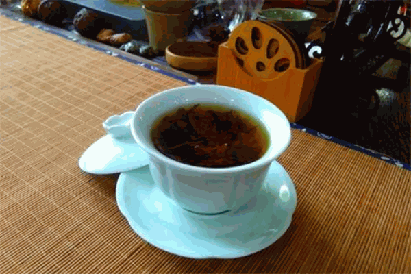 茗香奶茶甜品店